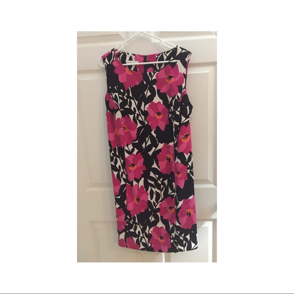 Sleeveless bright floral shift dress.